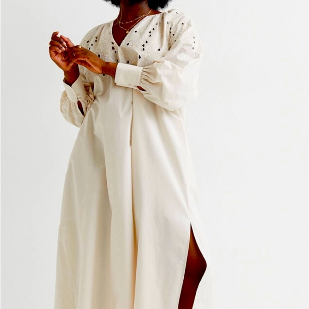 H&M Eyelet Embroidery Broderie anglaise dress